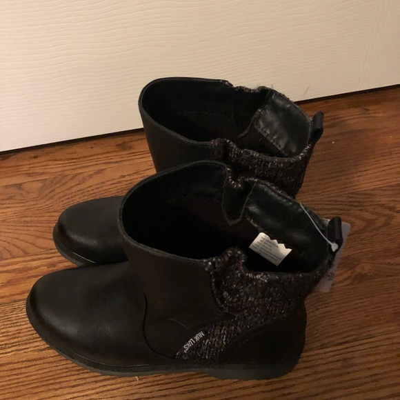 Muk Luks | Shoes | Muk Luks Karlie 